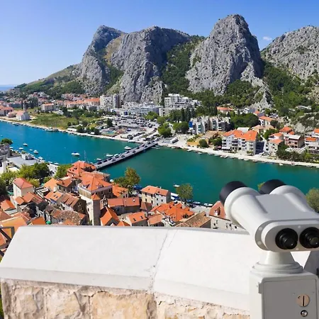 In With Sea View, Terrace, Wi-fi Lejlighed Omiš